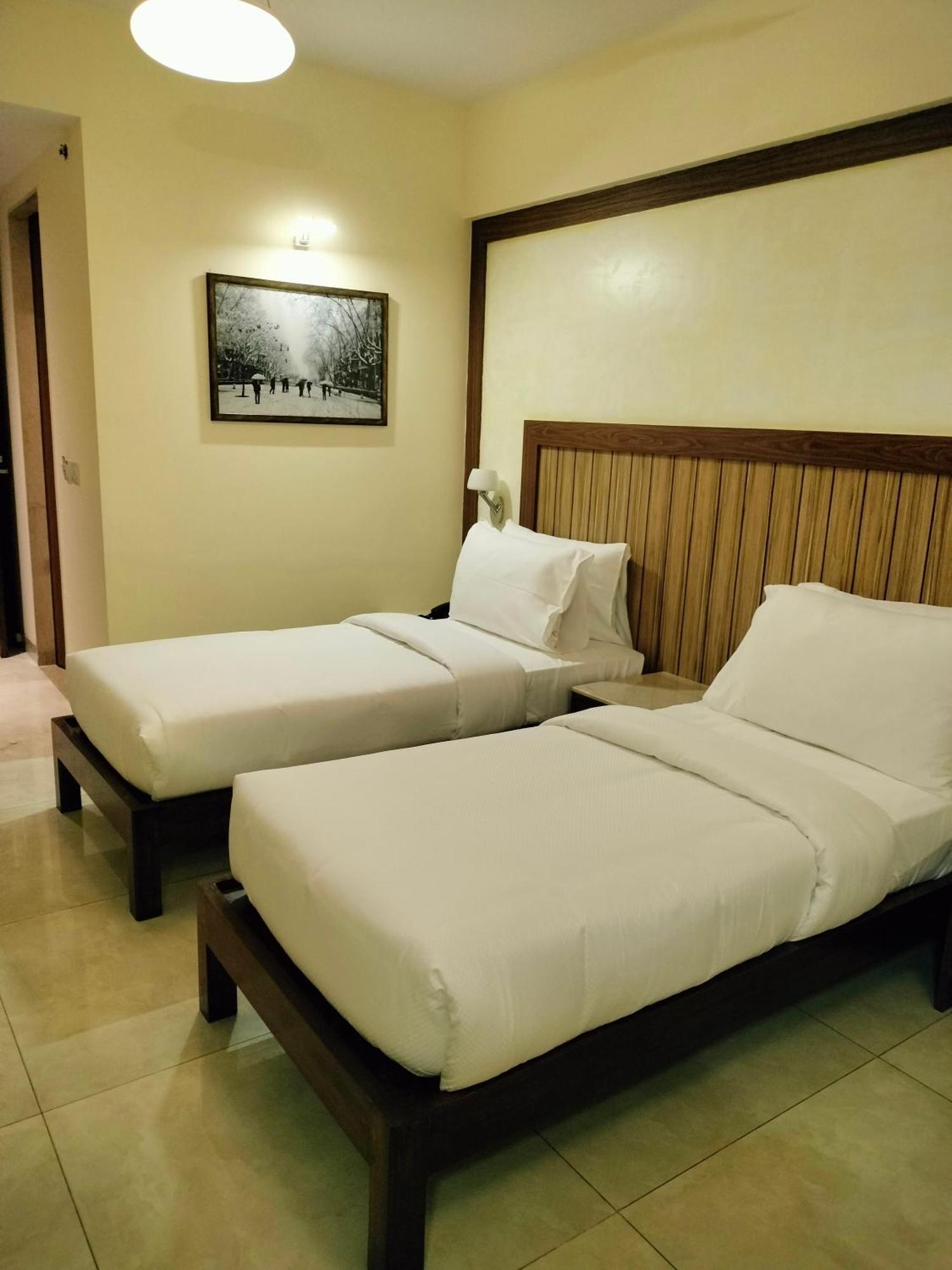 Hotel Vits Lonavala Exterior foto
